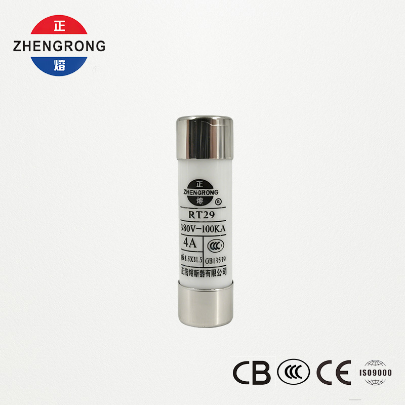 Engros 8,5*31,5 R014 4A tilpassbare sikringer